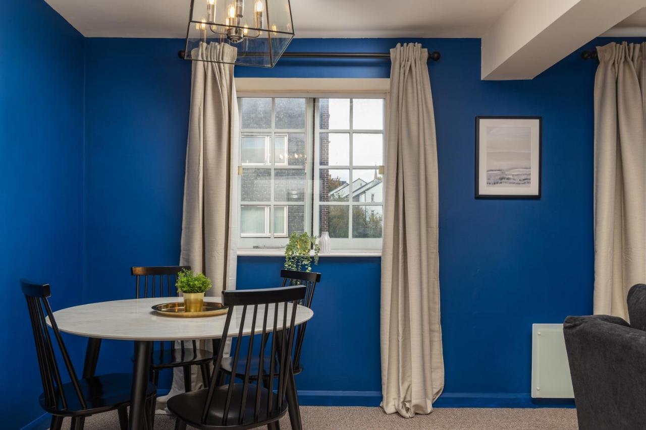 Apartment Historic 2bd Barbican Apt Plymouth