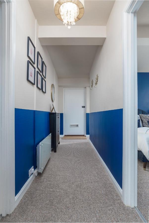 Apartment Historic 2bd Barbican Apt *